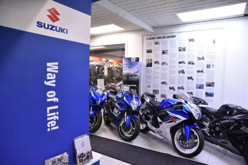 suzuki-showroom-jts-motorcycles-11.jpg